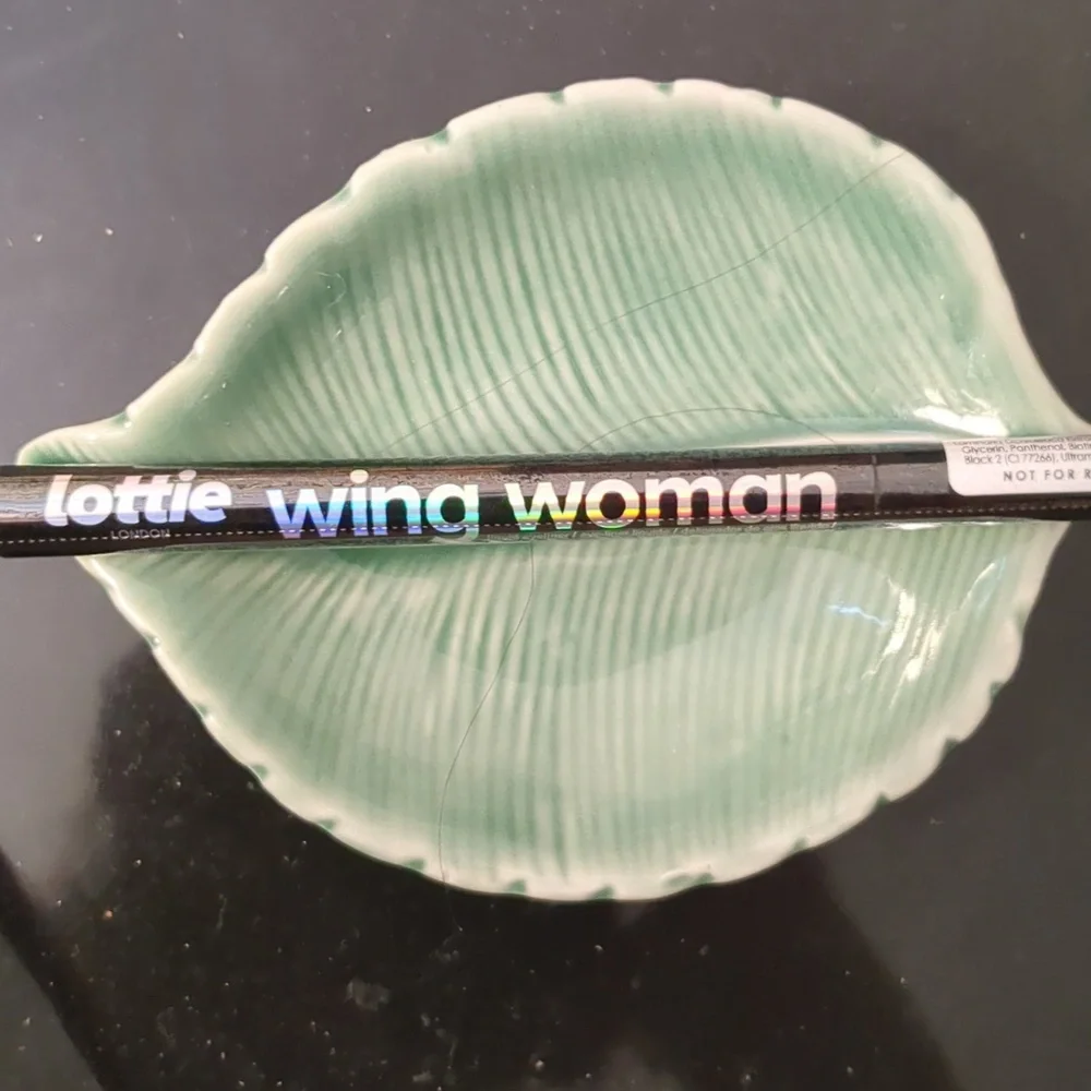 Liquid Eyeliner
